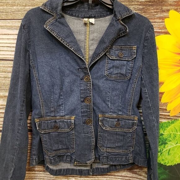 St John's Bay Women's Long Sleeve jean jacket med, button front V-neck Pre-owned - Picture 1 of 8